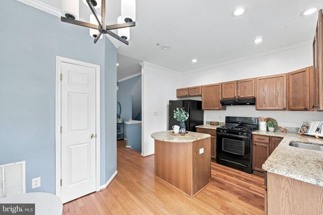 71 DANBURY ST SW, Washington, DC 20032
