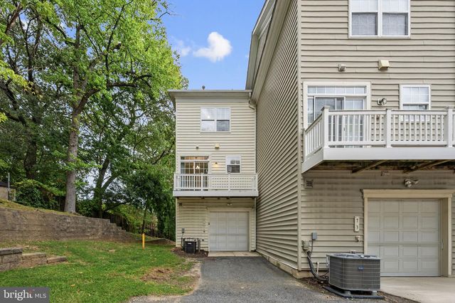 71 DANBURY ST SW, Washington, DC 20032