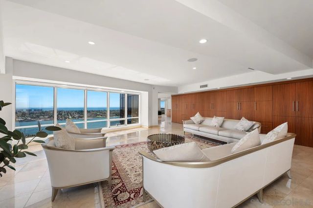 100 Harbor Drive 3504, San Diego, CA 92101