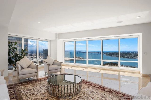 100 Harbor Drive 3504, San Diego, CA 92101
