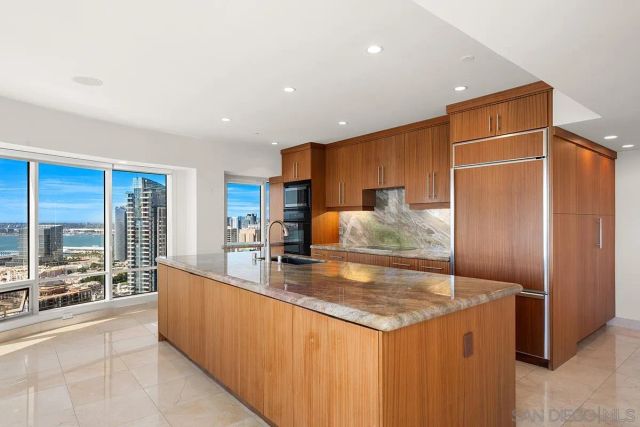 100 Harbor Drive 3504, San Diego, CA 92101