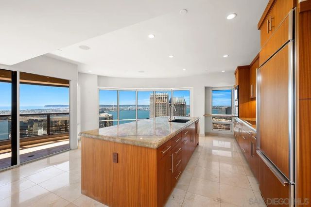 100 Harbor Drive 3504, San Diego, CA 92101