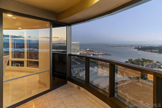 100 Harbor Drive 3504, San Diego, CA 92101