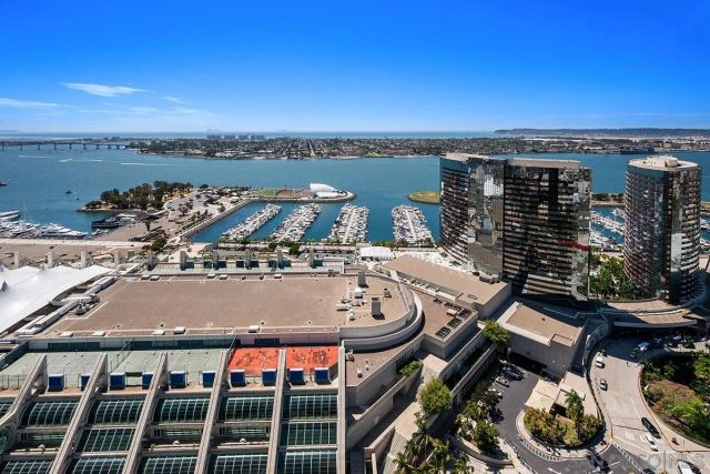 100 Harbor Drive 3504, San Diego, CA 92101