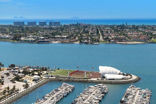 100 Harbor Drive 3504, San Diego, CA 92101