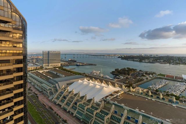 100 Harbor Drive 3504, San Diego, CA 92101