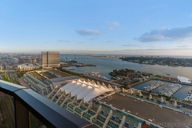 100 Harbor Drive 3504, San Diego, CA 92101