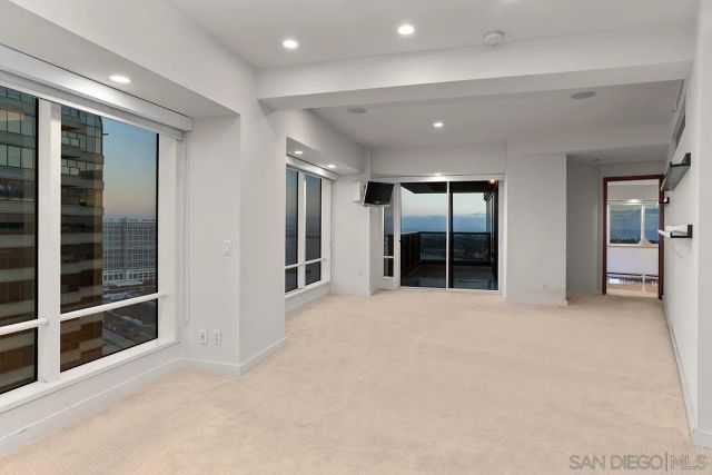 100 Harbor Drive 3504, San Diego, CA 92101