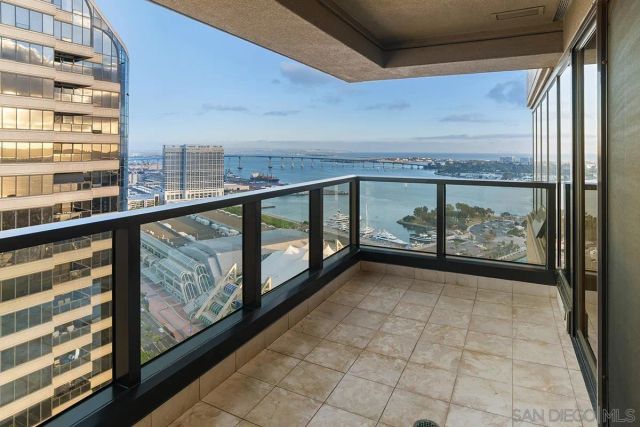 100 Harbor Drive 3504, San Diego, CA 92101