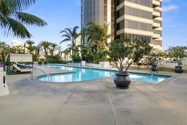 100 Harbor Drive 3504, San Diego, CA 92101