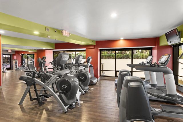 100 Harbor Drive 3504, San Diego, CA 92101