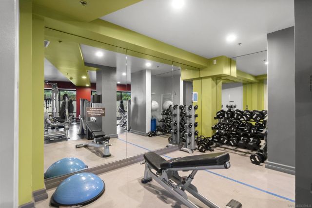 100 Harbor Drive 3504, San Diego, CA 92101