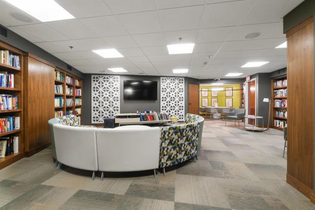 100 Harbor Drive 3504, San Diego, CA 92101