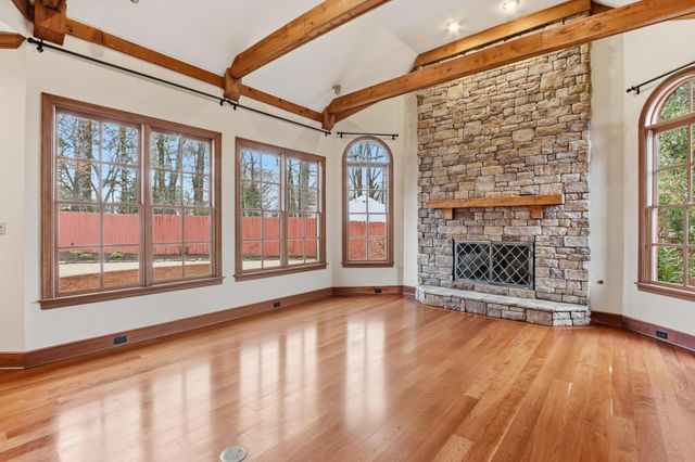 7574 TAGG DR, Germantown, TN 38138