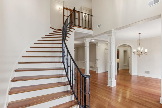 7574 TAGG DR, Germantown, TN 38138