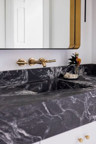 2410 Hidden River Ln, Franklin, TN 37069