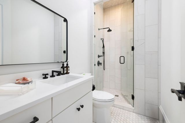 2410 Hidden River Ln, Franklin, TN 37069