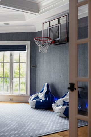 2410 Hidden River Ln, Franklin, TN 37069