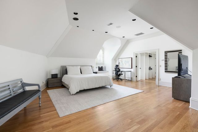 2410 Hidden River Ln, Franklin, TN 37069