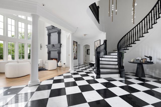 2410 Hidden River Ln, Franklin, TN 37069