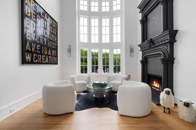 2410 Hidden River Ln, Franklin, TN 37069