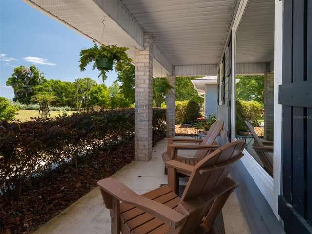 23053 NW 142ND AVENUE, High Springs, FL 32643