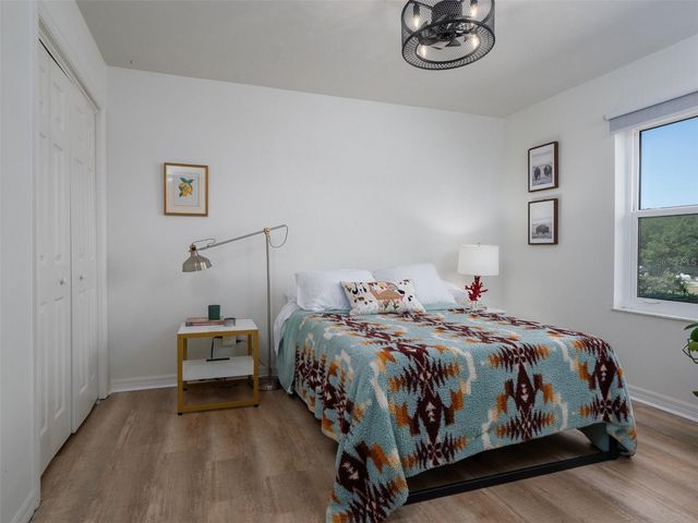 23053 NW 142ND AVENUE, High Springs, FL 32643