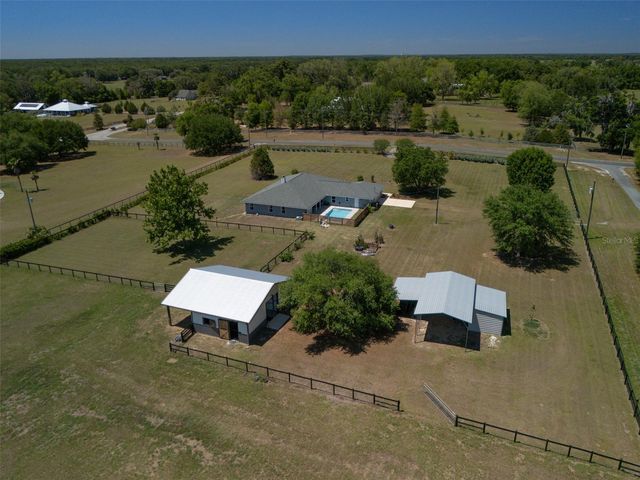 23053 NW 142ND AVENUE, High Springs, FL 32643