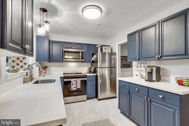11492 CORINTHIA CT, Woodbridge, VA 22192