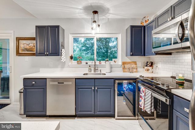 11492 CORINTHIA CT, Woodbridge, VA 22192