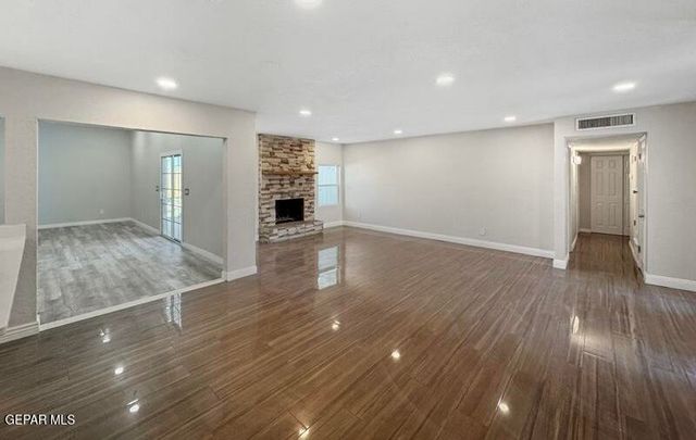 3400 Dialrock Lane, El Paso, TX 79935