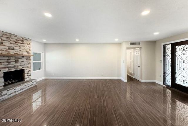 3400 Dialrock Lane, El Paso, TX 79935