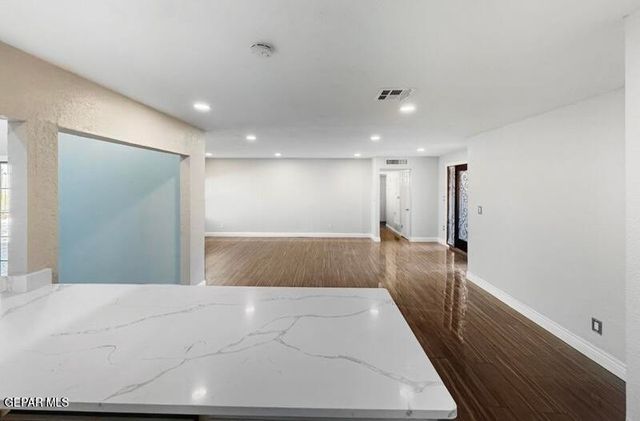 3400 Dialrock Lane, El Paso, TX 79935