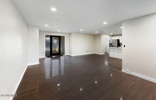 3400 Dialrock Lane, El Paso, TX 79935