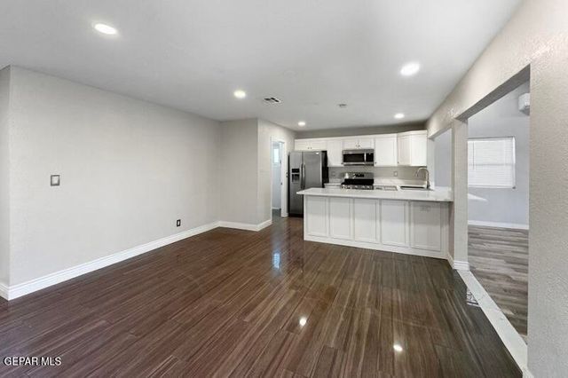 3400 Dialrock Lane, El Paso, TX 79935