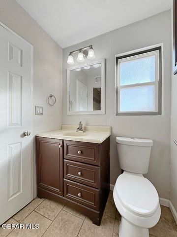 3400 Dialrock Lane, El Paso, TX 79935