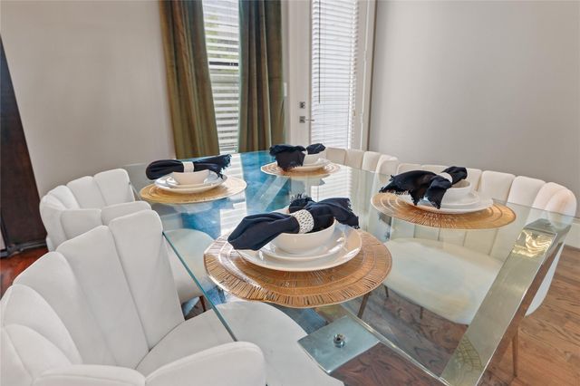 2105 Hadley Street, Houston, TX 77003