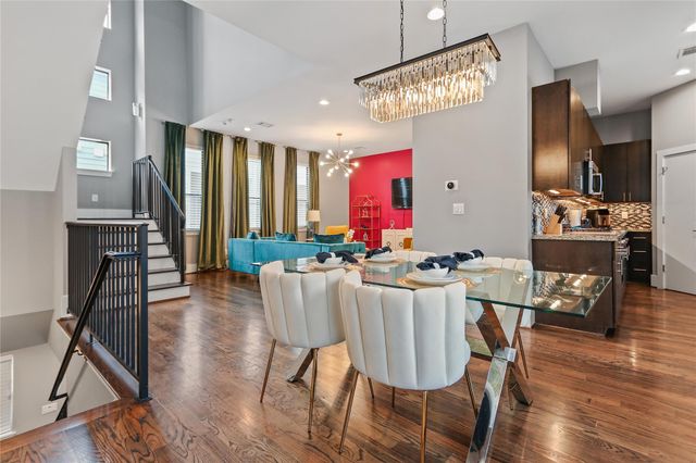 2105 Hadley Street, Houston, TX 77003