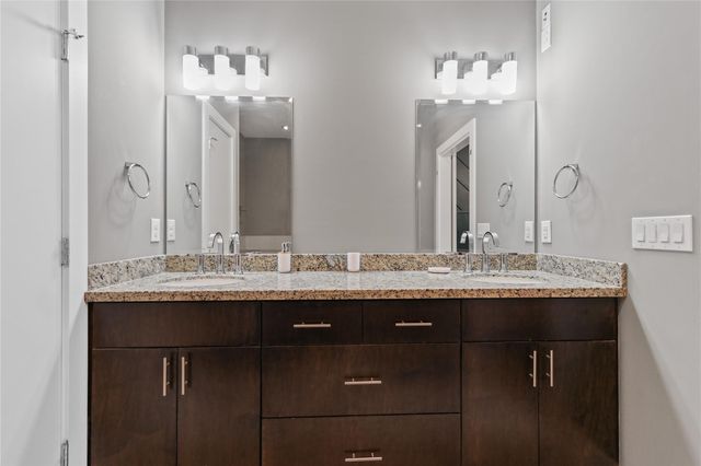 2105 Hadley Street, Houston, TX 77003