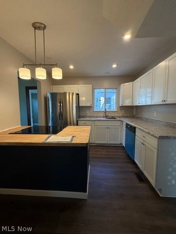 726 N Main Street, Niles, OH 44446