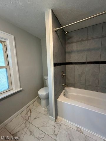 726 N Main Street, Niles, OH 44446