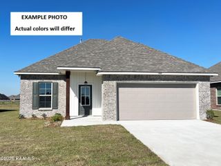200 Charski Court, Lafayette, LA 70506