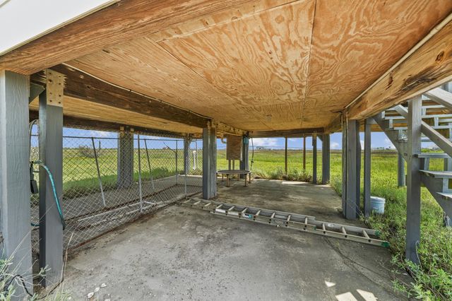 714 Caisson Street, Surfside Beach, TX 77541