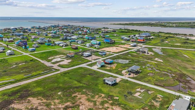 714 Caisson Street, Surfside Beach, TX 77541