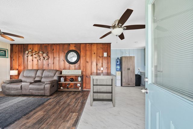 714 Caisson Street, Surfside Beach, TX 77541