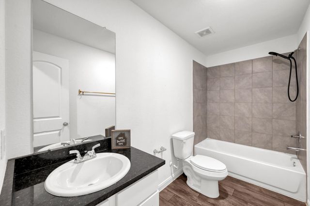 16939 Marie Village Drive, Conroe, TX 77306