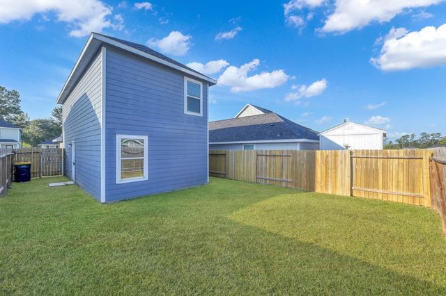 16939 Marie Village Drive, Conroe, TX 77306