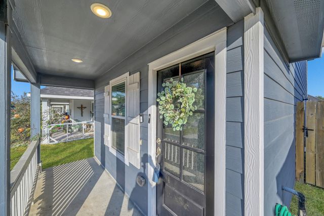 16939 Marie Village Drive, Conroe, TX 77306