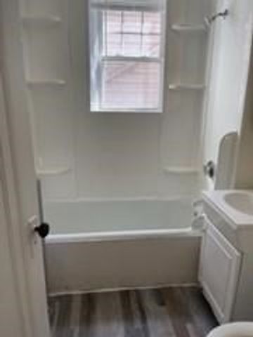 179 Thomas Burgin Pkwy 5, Quincy, MA 02169