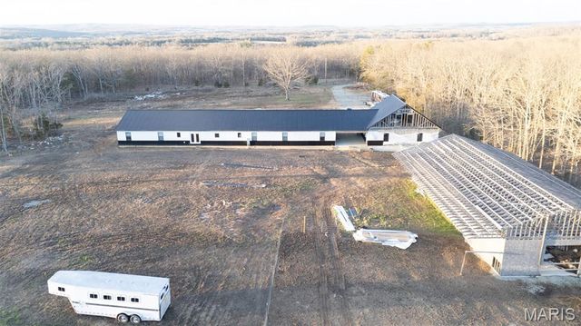 4800 Pebble Lane, Farmington, MO 63640